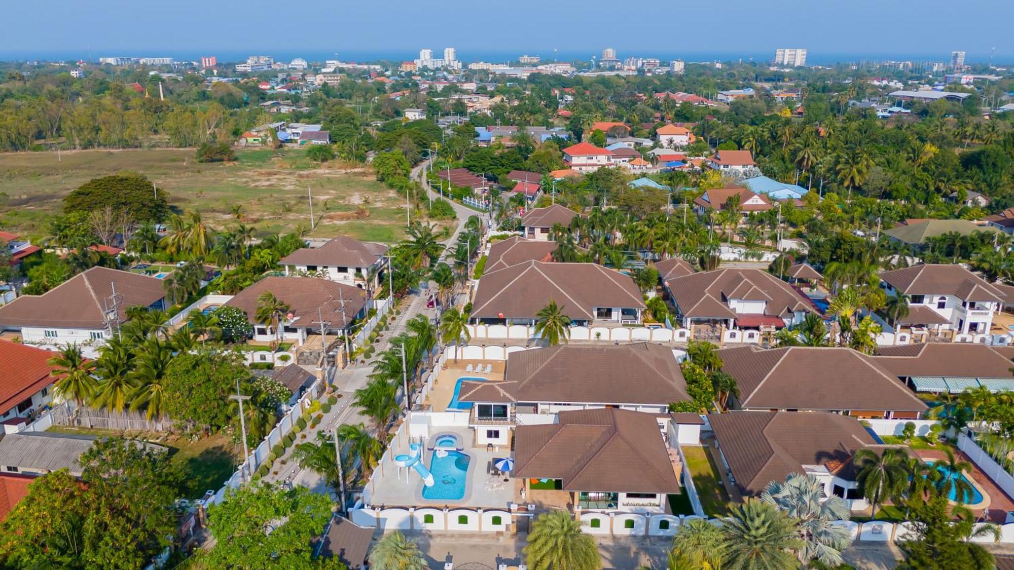 Di Pool Villa Hunhin 2Km From Beach Hua Hin Exterior photo